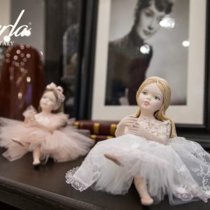 Bpc19 Bambole In Porcellana Di Capodimonte Collezione Averla Mary S Bomboniere